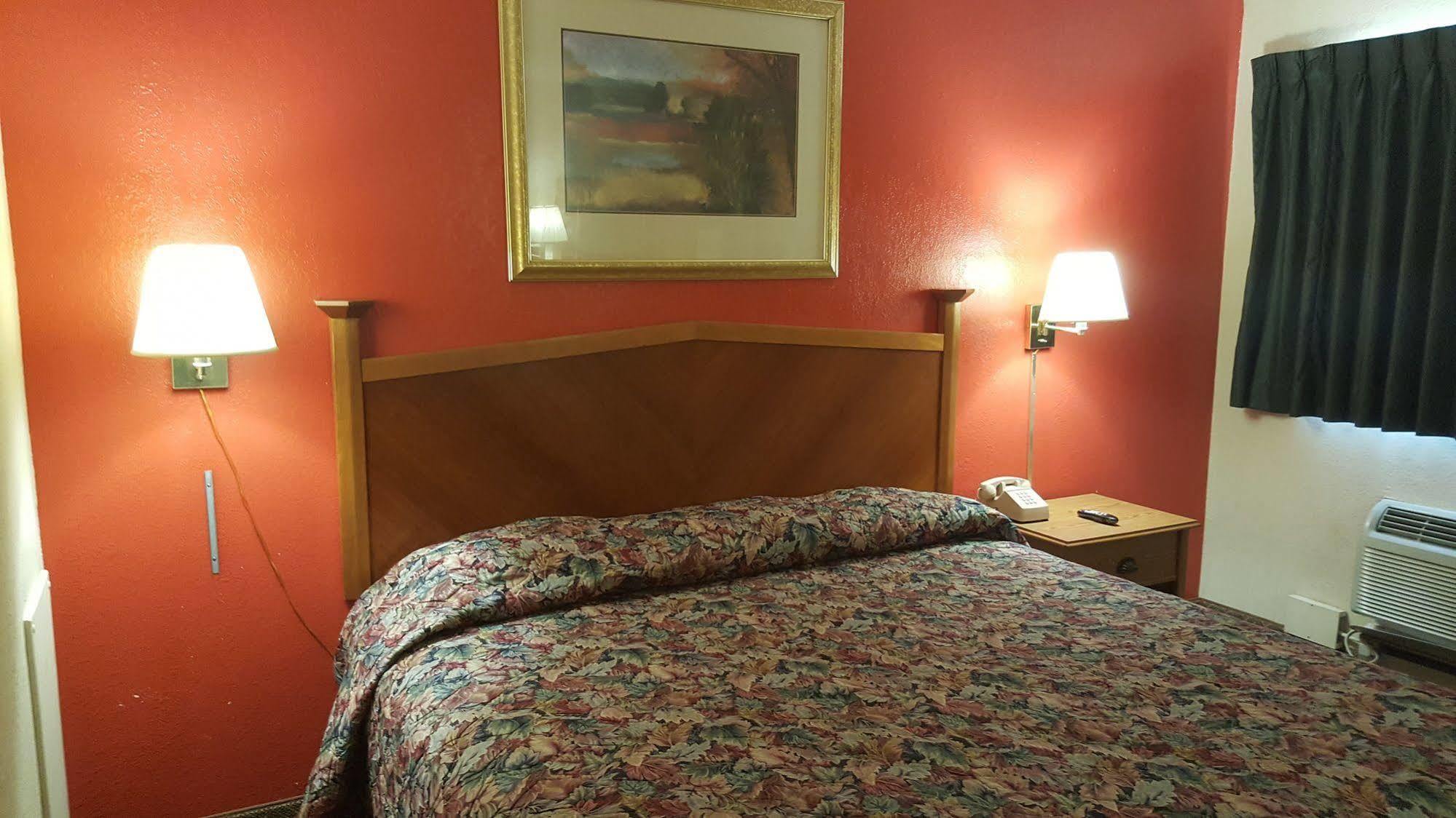 Valu Stay Inn Le Sueur Extérieur photo