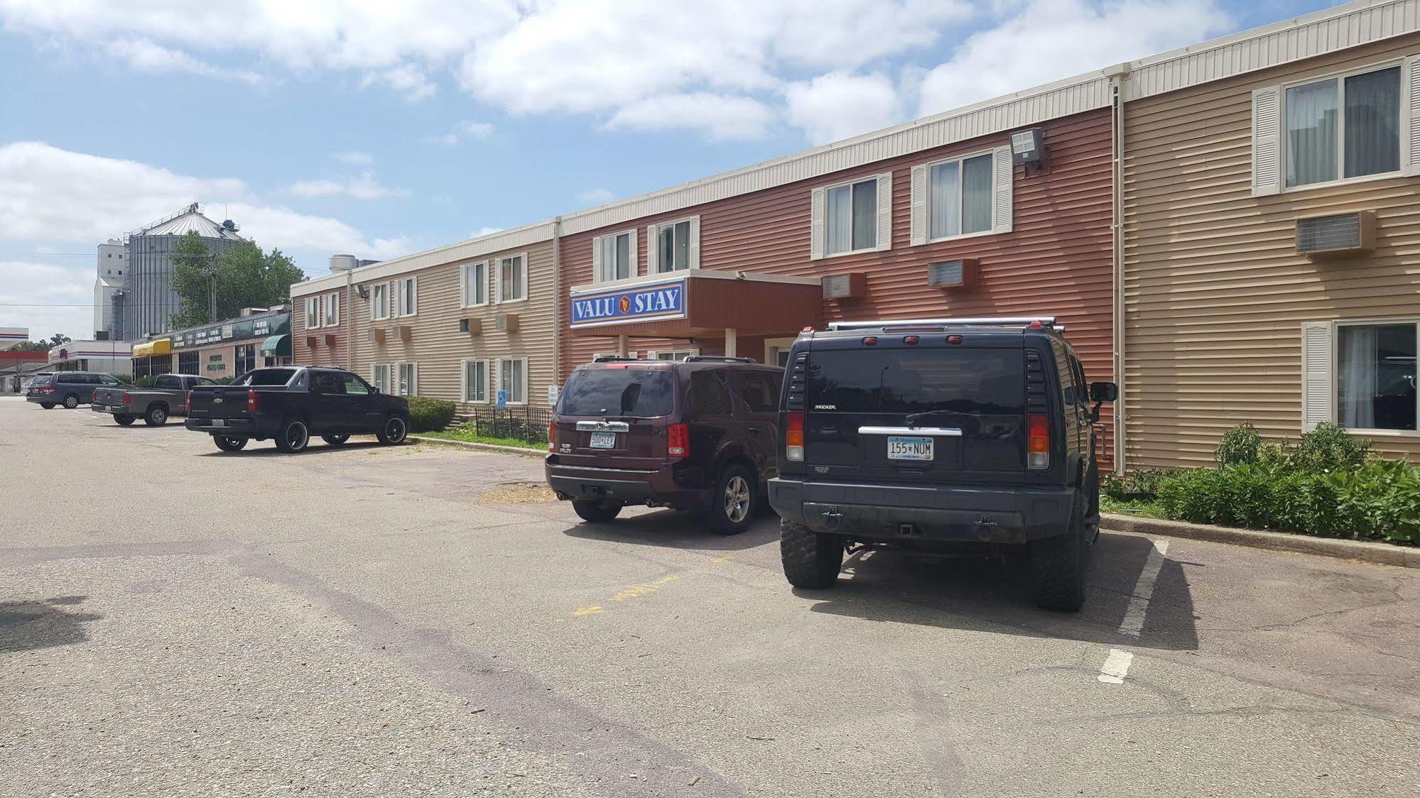 Valu Stay Inn Le Sueur Extérieur photo
